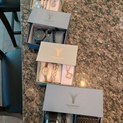 Men's And Women's Watch Sets 