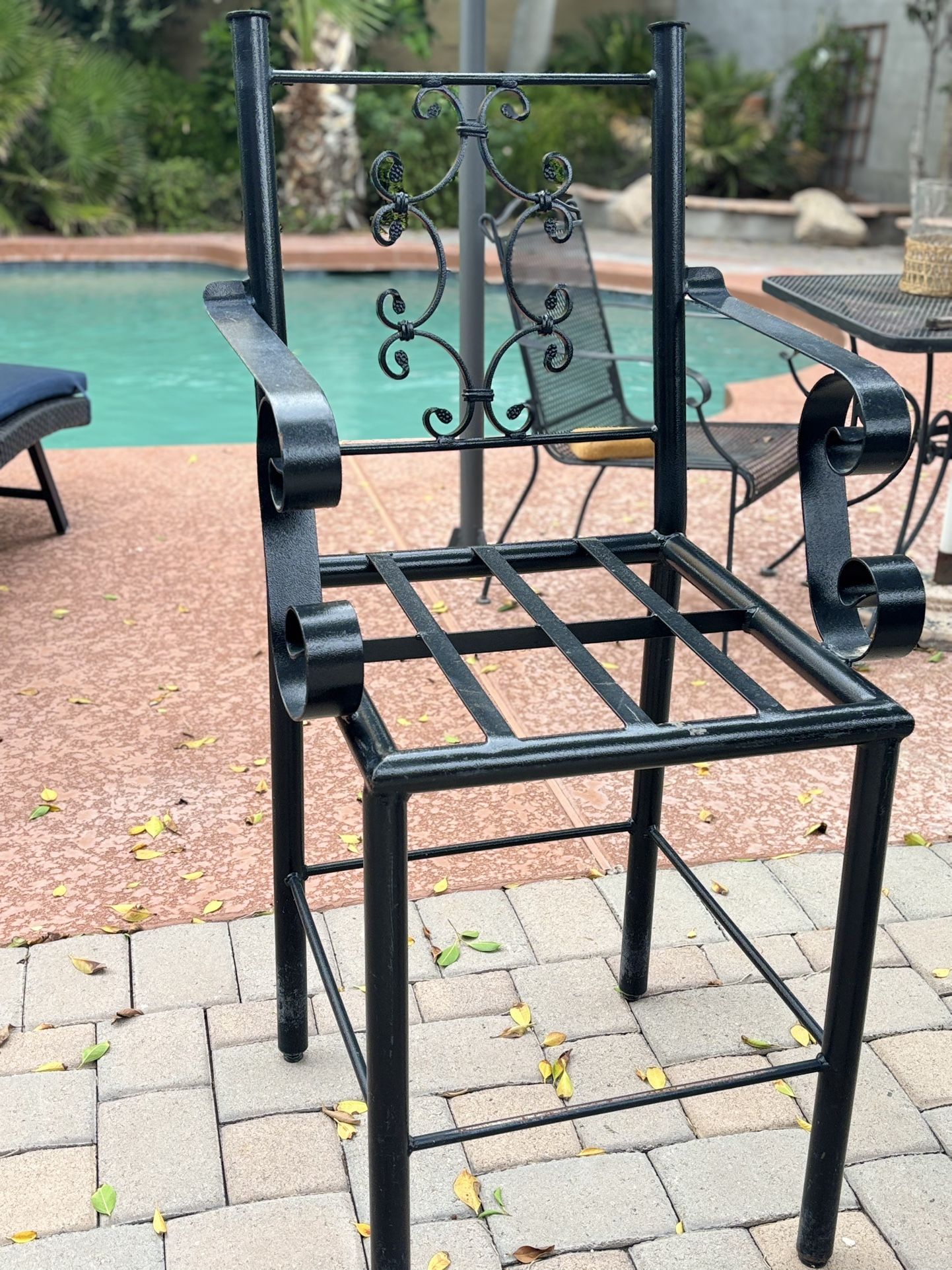 Metal Bar Stool 