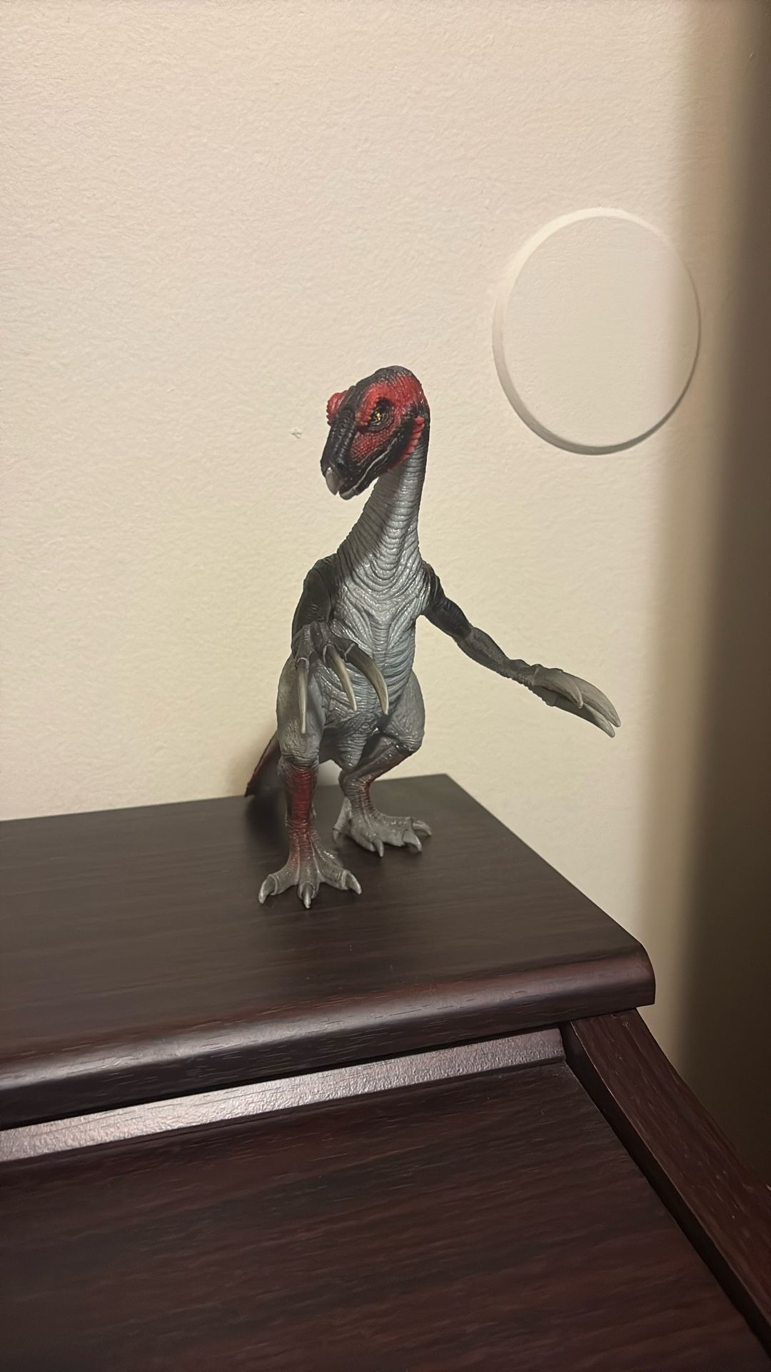 Therizinosaurus Dinosaur Figure – Movable Mouth & Claws