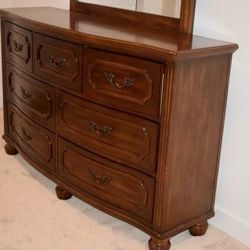 Sturdy, Hardly use King BED, 2 Nightstands and 1 Chest