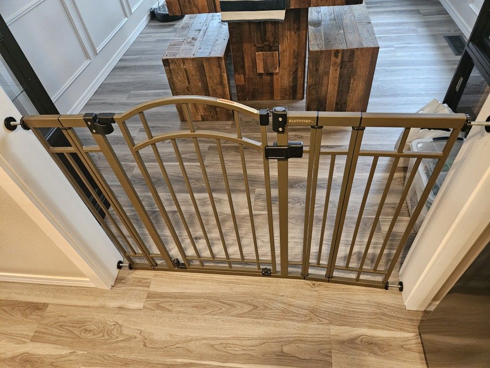 Baby Gate For Extra Wide Door (49 Inches)