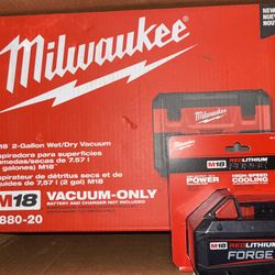 M18 Vacuum With Forge 8.0 Battery 