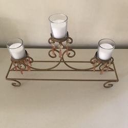 VINTAGE GOLDEN CANDELABRA CANDLE HOLDER WITH PRISMS