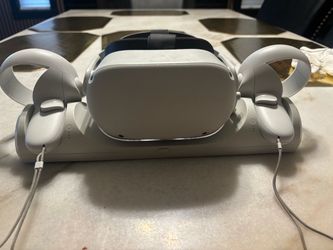 Meta Quest 2 VR Headset with Controllers and Charging Dock