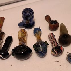 Large Collection Of Vintage Blown Glass Mushrooms