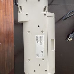 Electric 3 Hole Punch 