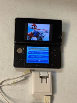 Nintendo 3DS CTR-001 Cosmo Black Handheld console System with Charger. No games