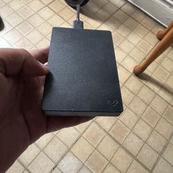 Seagate 1TB Portable External Hard Drive USB 3.0 - Model SRD0NF1