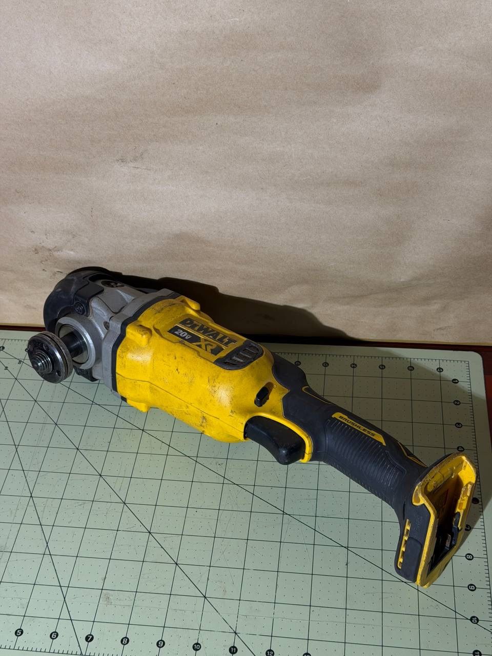 DeWalt 20V MAX XR Cordless Rotary Polisher Tool Only No battery  