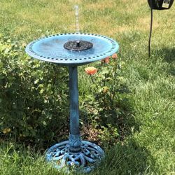 Bird Baths for Outdoors, Pedestal Bird Baths for The Garden Clearance with 28 Inch Height Polyresin Lightweight Antique Outdoor Garden Bird Bath Green