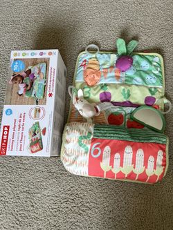 Skip Hop Farmstand Tummy Time Playmat