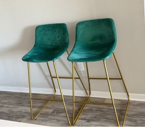Set of 4 Emerald Green Velvet Bar Stools with Gold Legs