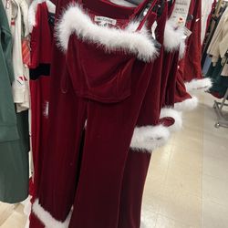 Cute Christmas Outfit 