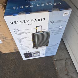 New in box Delsey Paris 2-piece Hardside Luggage Set. SELLS AT COSTCO FOR $190 PLUS TAX 