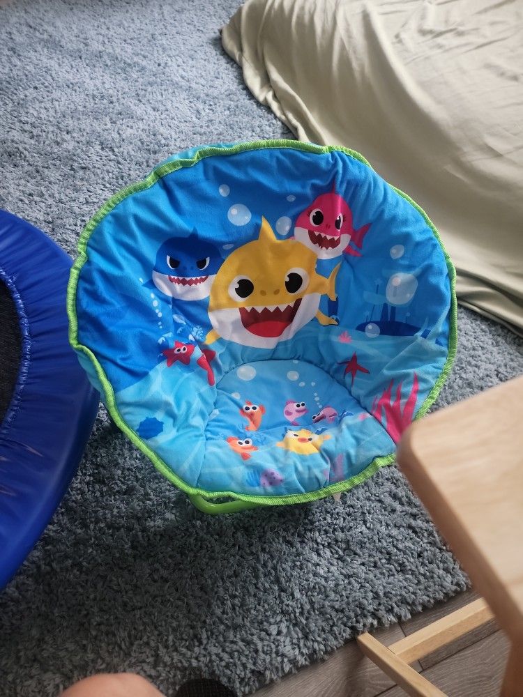 Baby Shatk Foldable Chair