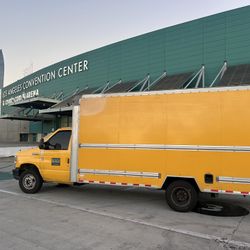 2019 Ford E350