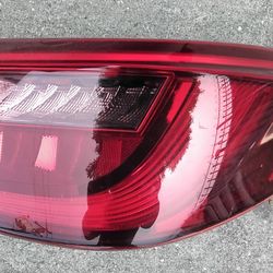INFINITY Q50 PASSENGER TAIL LAMP 2018 2019 2020 2021 2022
