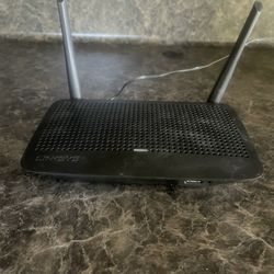 Linksys EA6350 - Wireless Router - 4 Port Switch