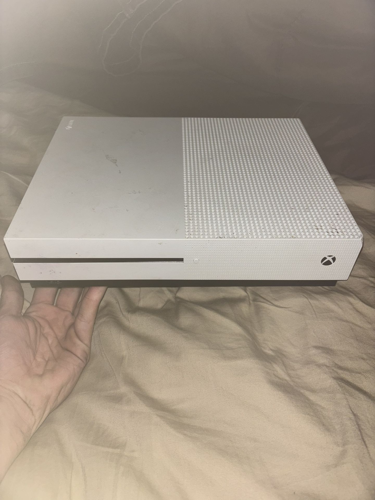 Xbox One S