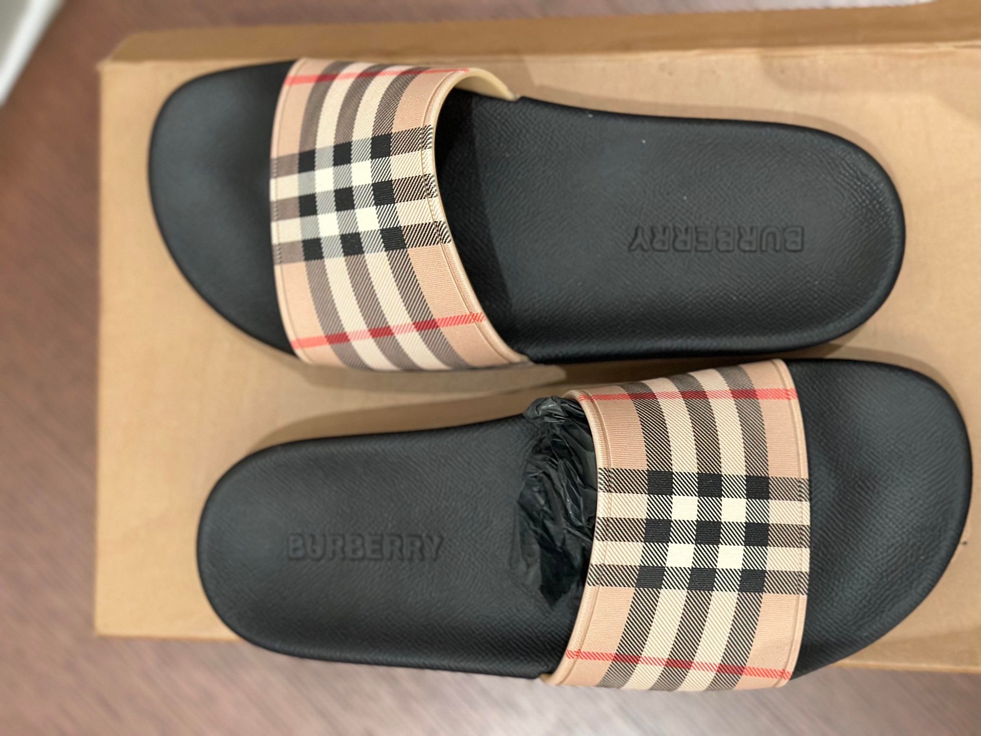 Burberry Slides 