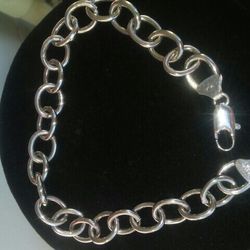 Italy Bracelet.sterling silver. 8 In Long.7 Gram