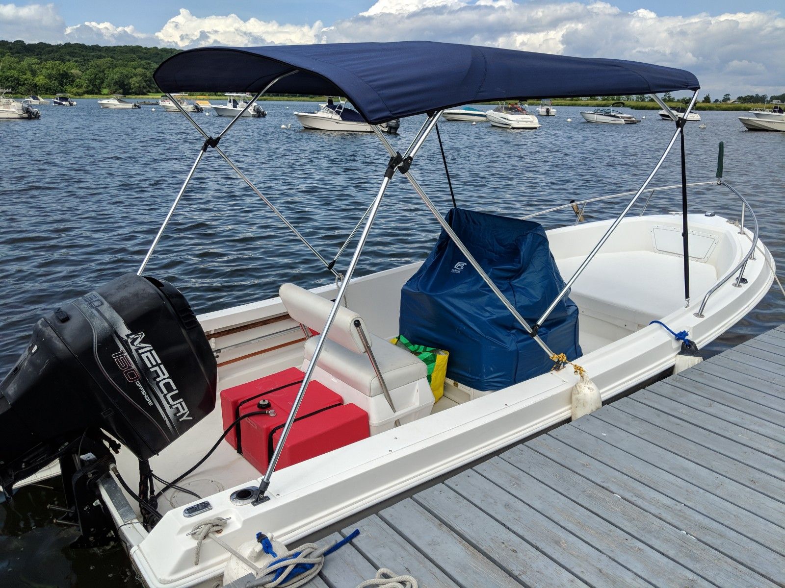 1998 Aquasport 20 ft Center Console