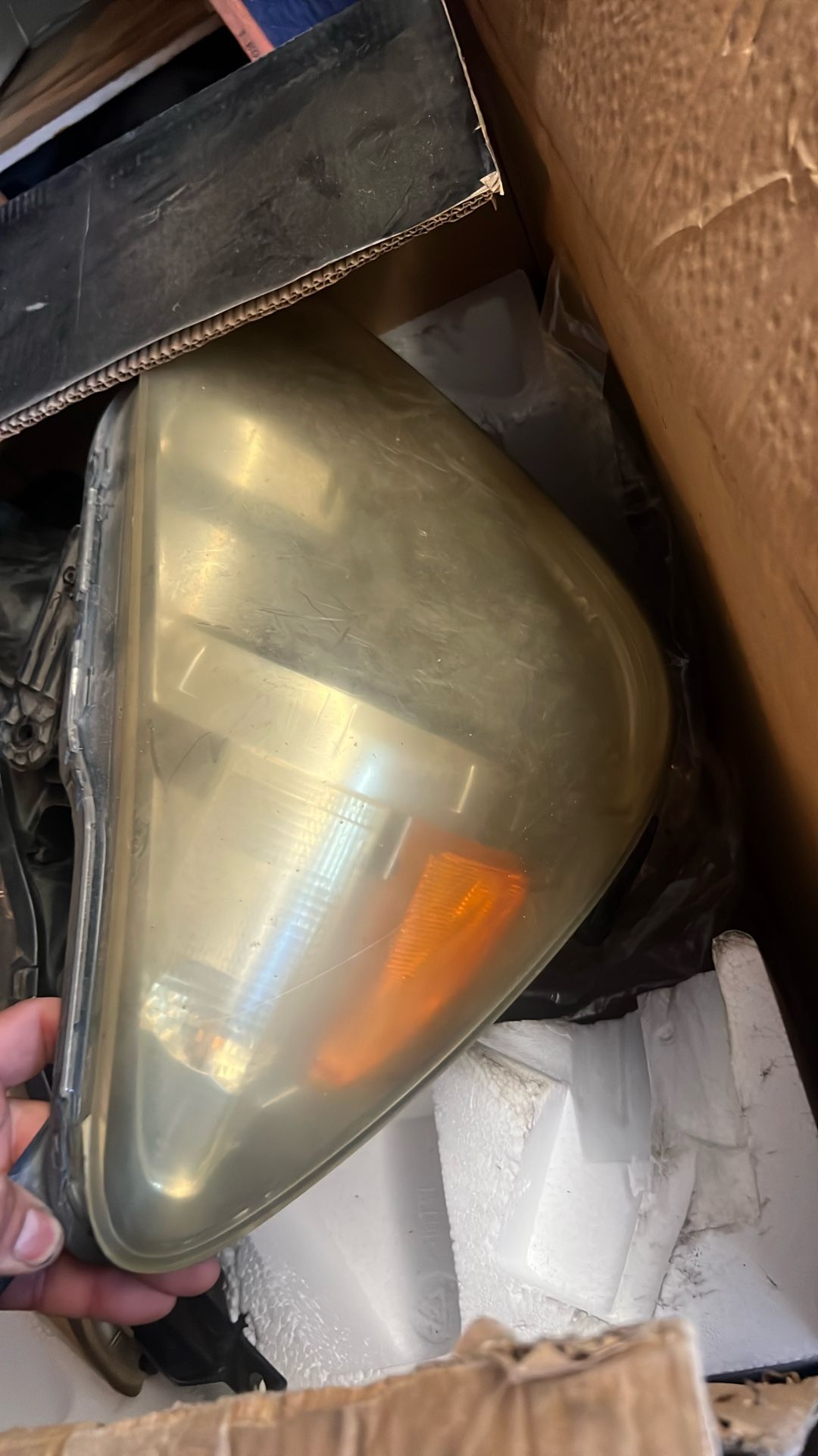 Honda Odyssey Head Lights