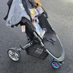 Britax B-Agile Stroller – Lightweight 3-Wheel