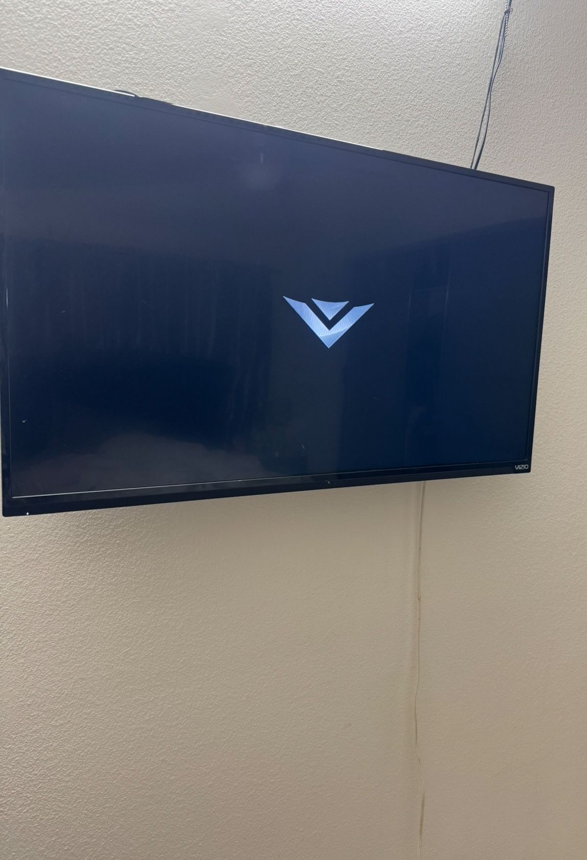 40" Vizio Tv