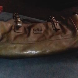 🔥🔥🔥Gold Guess Bag, Pre Owned