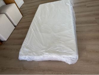 Twin mattress