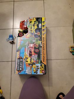 Build And Play 