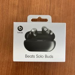 Dre Beats/Solo Buds/ Brand New 
