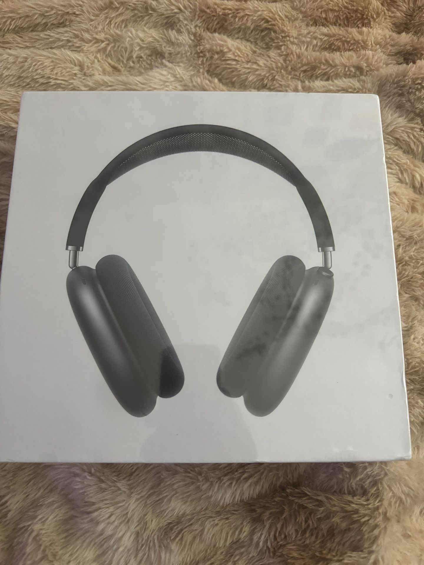 AirPod Pro Max