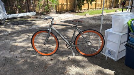 Trek District Belt-Drive Bike – Gray & Orange