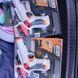 Gel Nerf Water Gun And Gel Pellets.