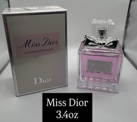 Miss Dior Perfume