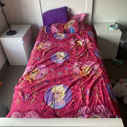 Twin Bed And Dressers 