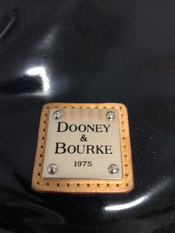 Dooney & Bourke 👜
