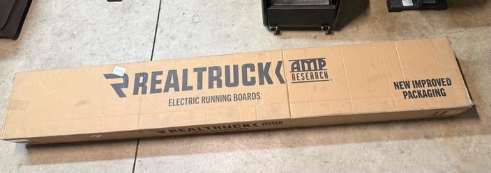 Amp Research Power Step - 76255 - 22-26 Chevy / GMC - Open Box