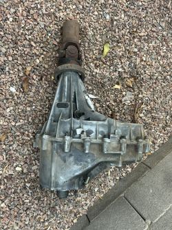 2005 Cadillac transfer Case