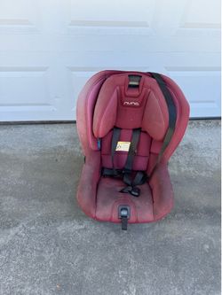 Free: Car seat, water tables, TV mount
