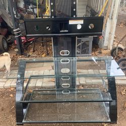 FLAT SCREEN TV STAND