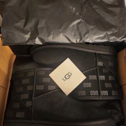 UGG Classic Mini II UGG Print Black Boots - Men's