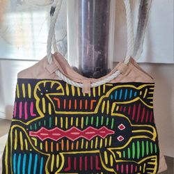 Panamanian molas Fabric  Bag/Purse Reptile Motiff Blue Yellow, Red, Green, Pink,