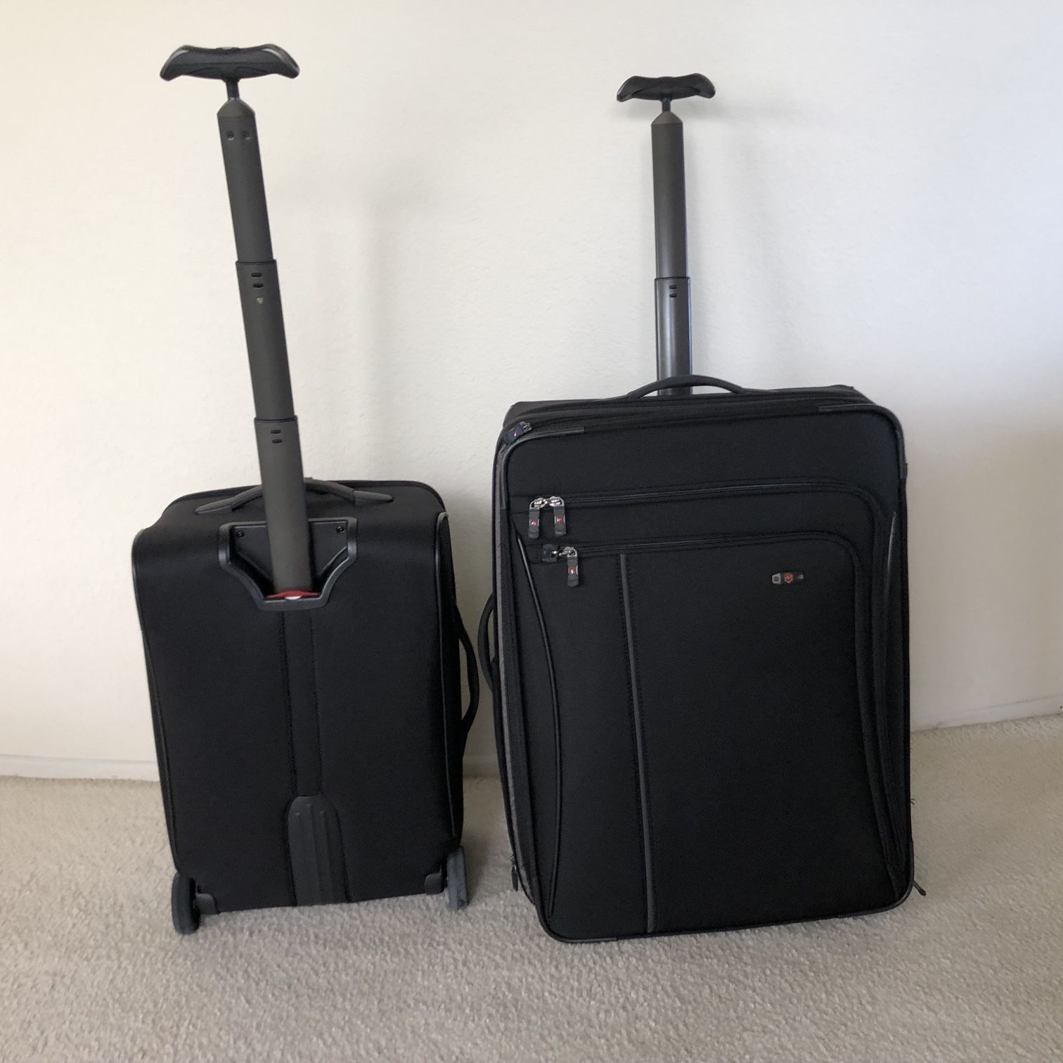 Swiss Army Victorinox Werks Traveler 3.0, 24” + 21” Carry-on 