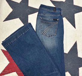 7s Jean