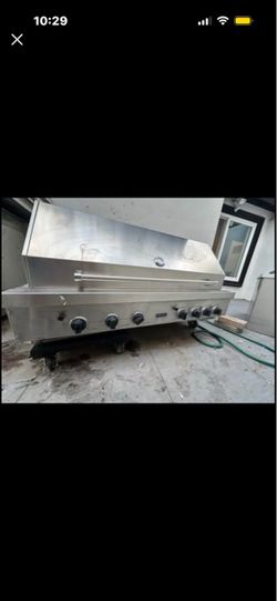 Viking Professional 5 Series 54” built in grill with warming drawers and side burners