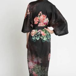Kimono Robe - Coral Chrysanthemum Long 