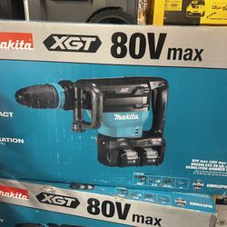Makita 80v XGT Max Brushless 28Lb AVT Demolition Hammer Kit